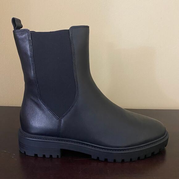 BANANA REPUBLIC HUDSON TALL LEATHER CHELSEA BOOT - Picture 3 of 7